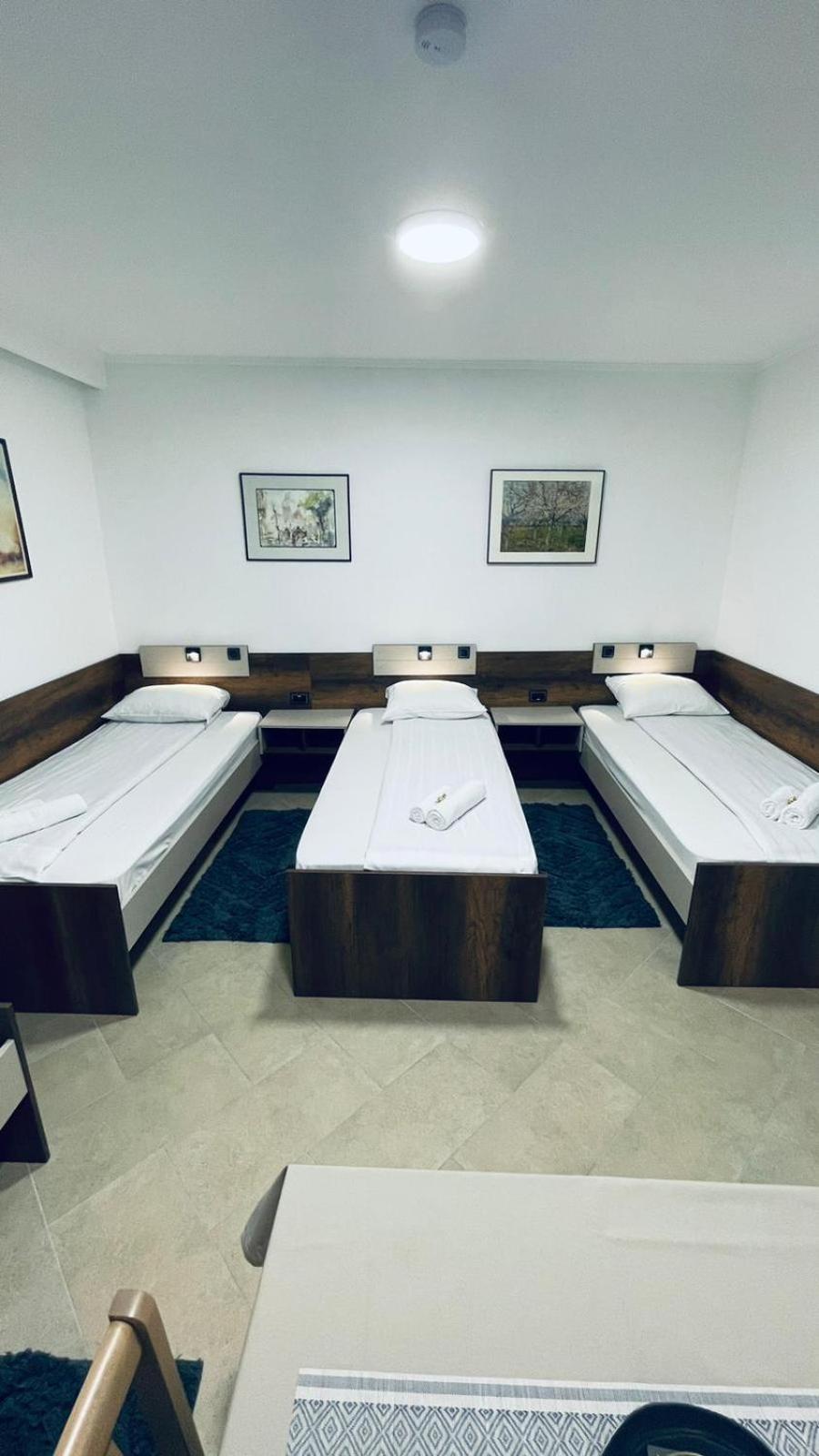 Kollar D Guest House - Prenociste Rooms Subotica Exteriör bild