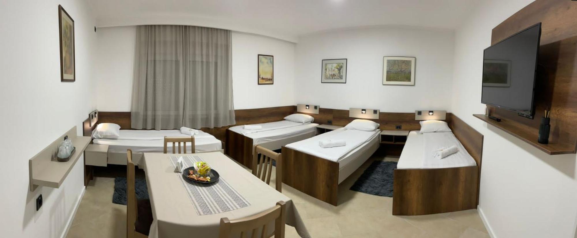 Kollar D Guest House - Prenociste Rooms Subotica Exteriör bild